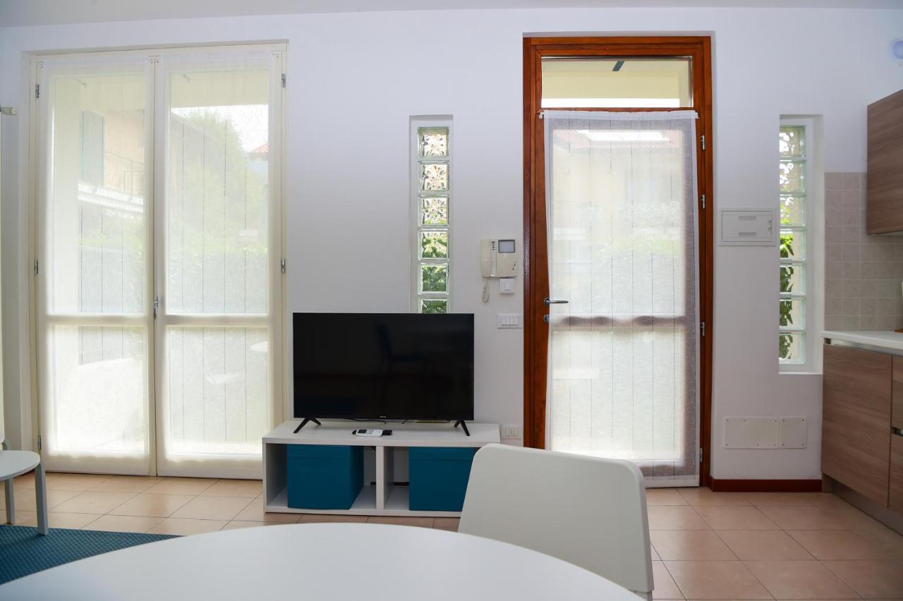 Sailing Apartment By Wonderful Italy Беладжо Екстериор снимка